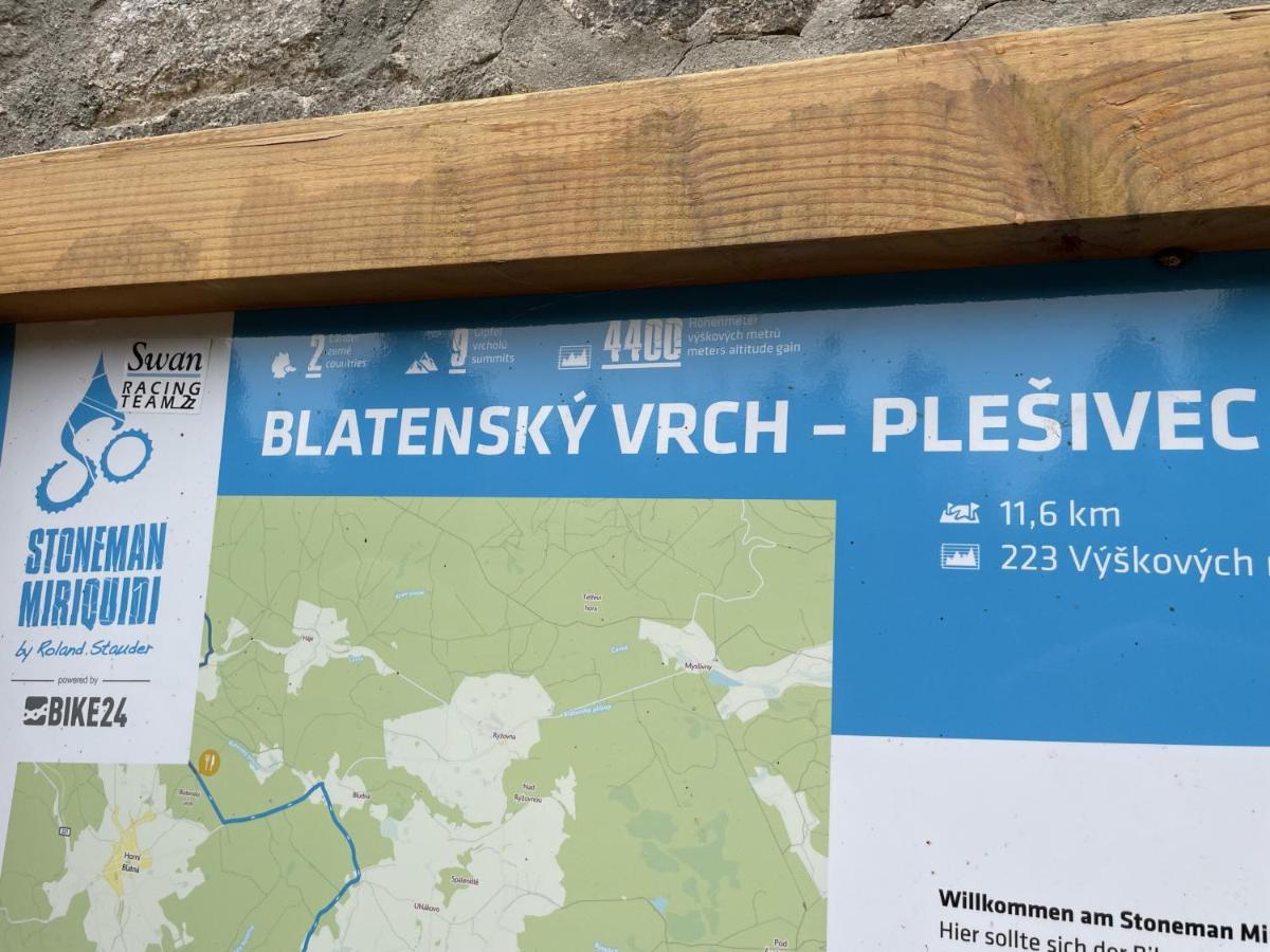 Apartman Plesivec U Sjezdovky Abertamy Esterno foto
